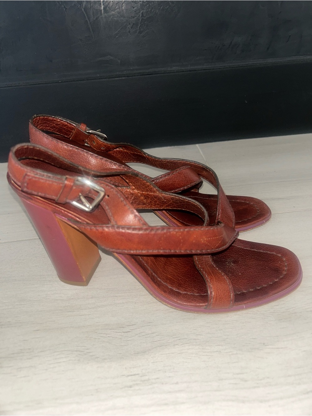 PRADA VINTAGE Leather Slingback Block Heel Sandal Brown/Purple Size 39 - Picture 3 of 11